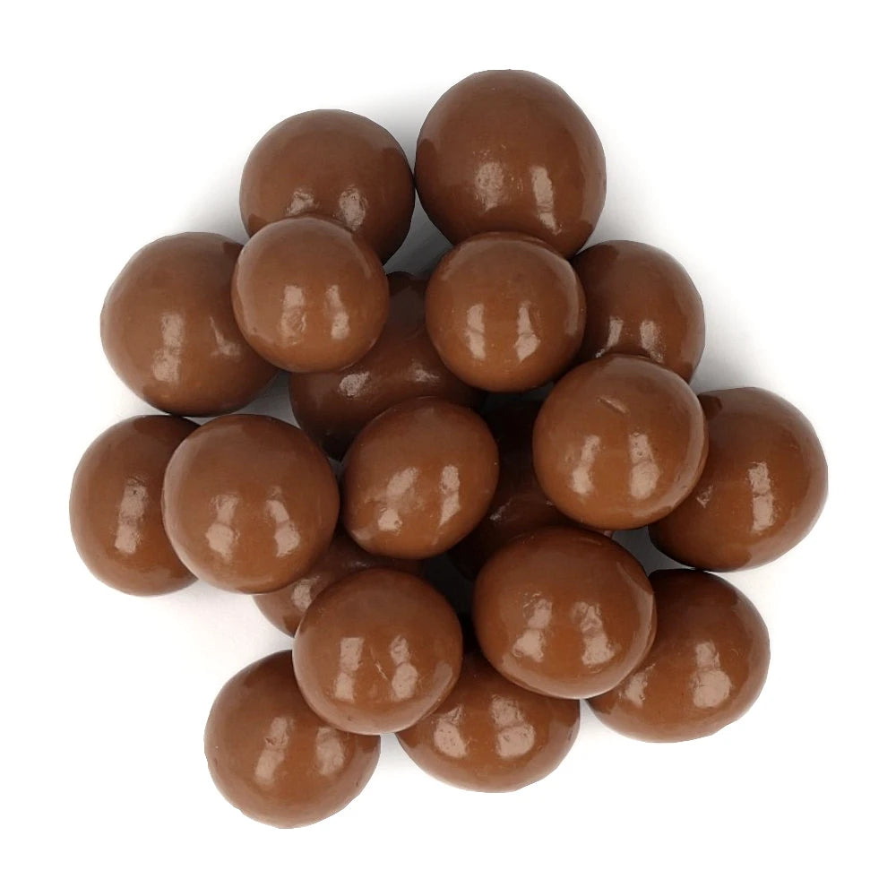 Widok z góry na produkt Orzechy laskowe w mlecznej czekoladzie 200 g