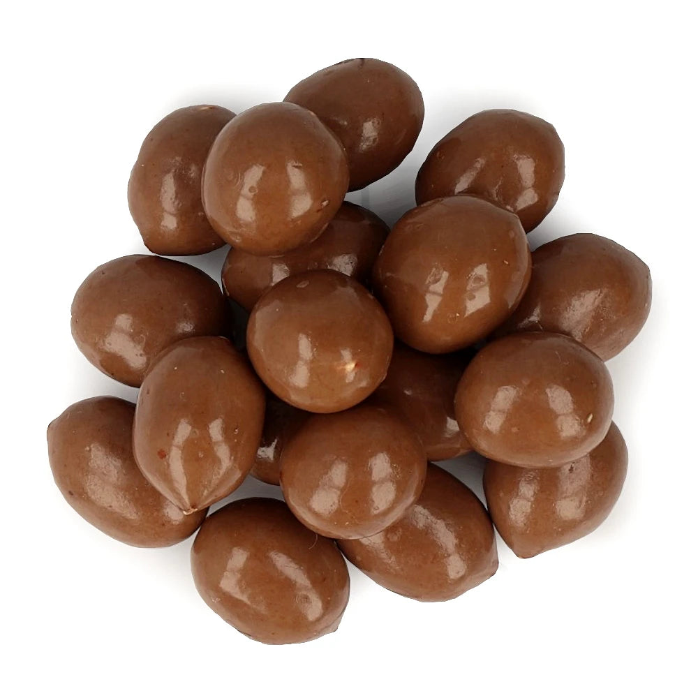 Widok z góry na produkt Migdały w mlecznej czekoladzie 500 g