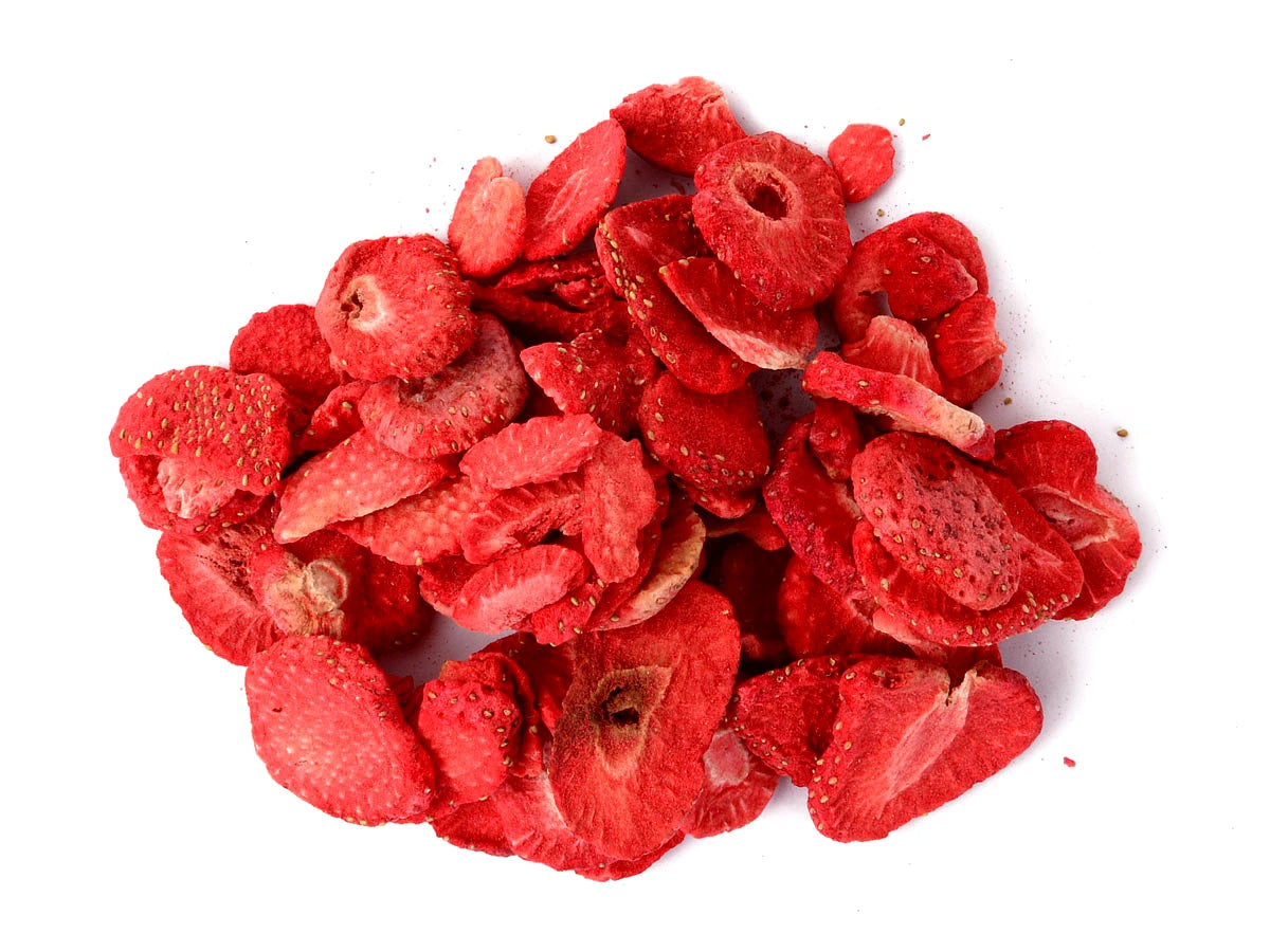 Zbliżenie na produkt Truskawki płatki liofilizowane 20 g