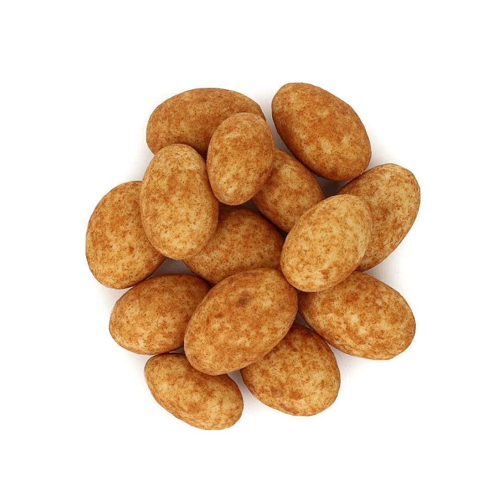 Zbliżenie na produkt Migdały w białej czekoladzie z cynamonem 500 g