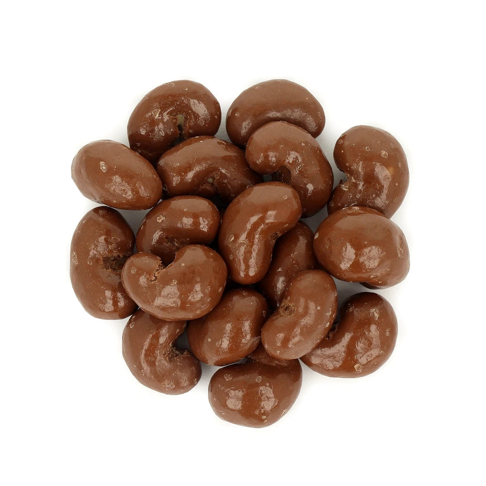 Widok z góry na produkt Schoko nuts orzechy nerkowca w białej i mlecznej czekoladzie 200 g