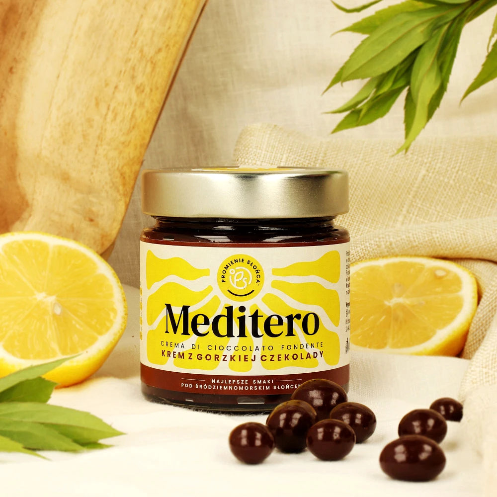 Zbliżenie na produkt Meditero krem z gorzkiej czekolady 190 g