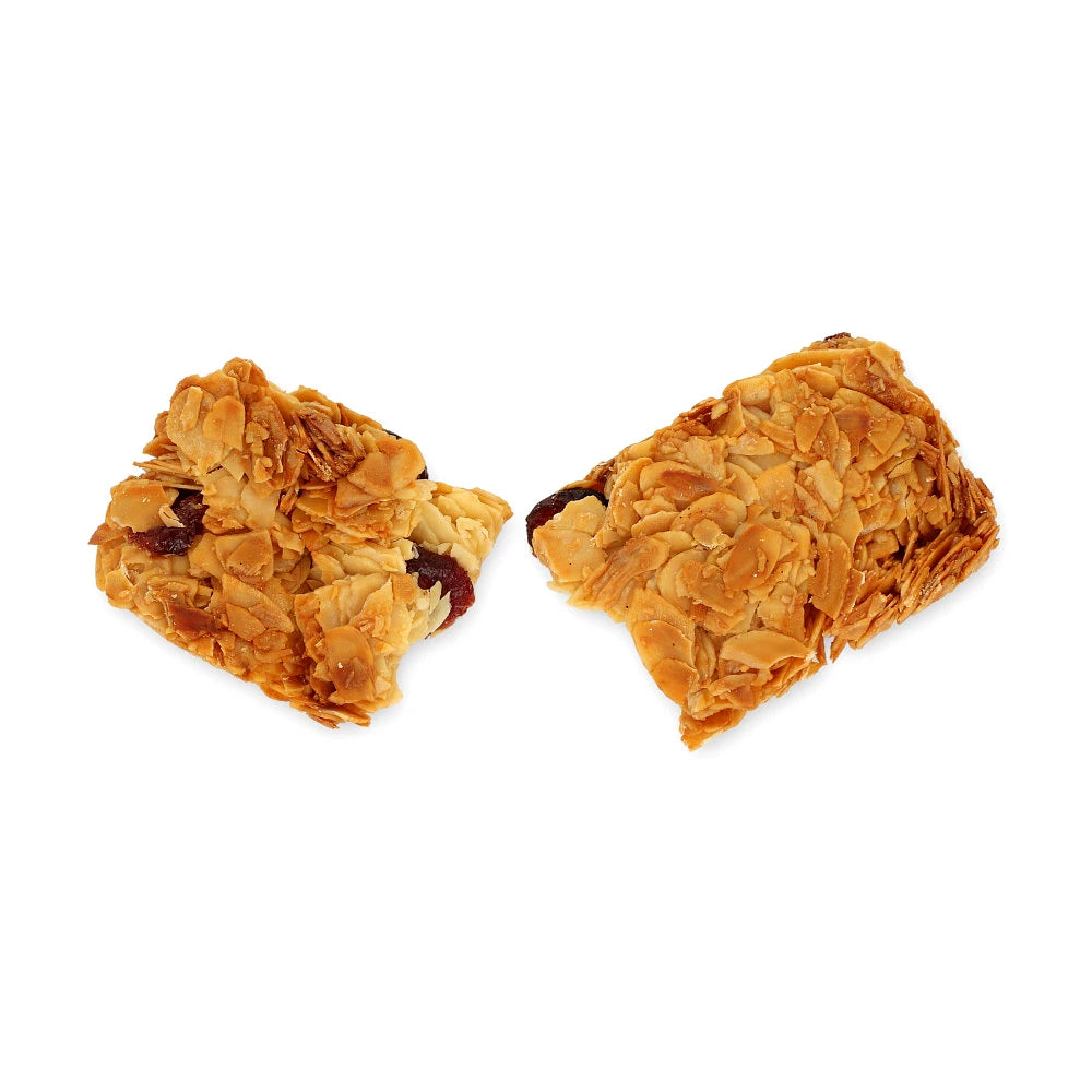 Zbliżenie na produkt Baton zbozowo miodowy z żurawina 45 g