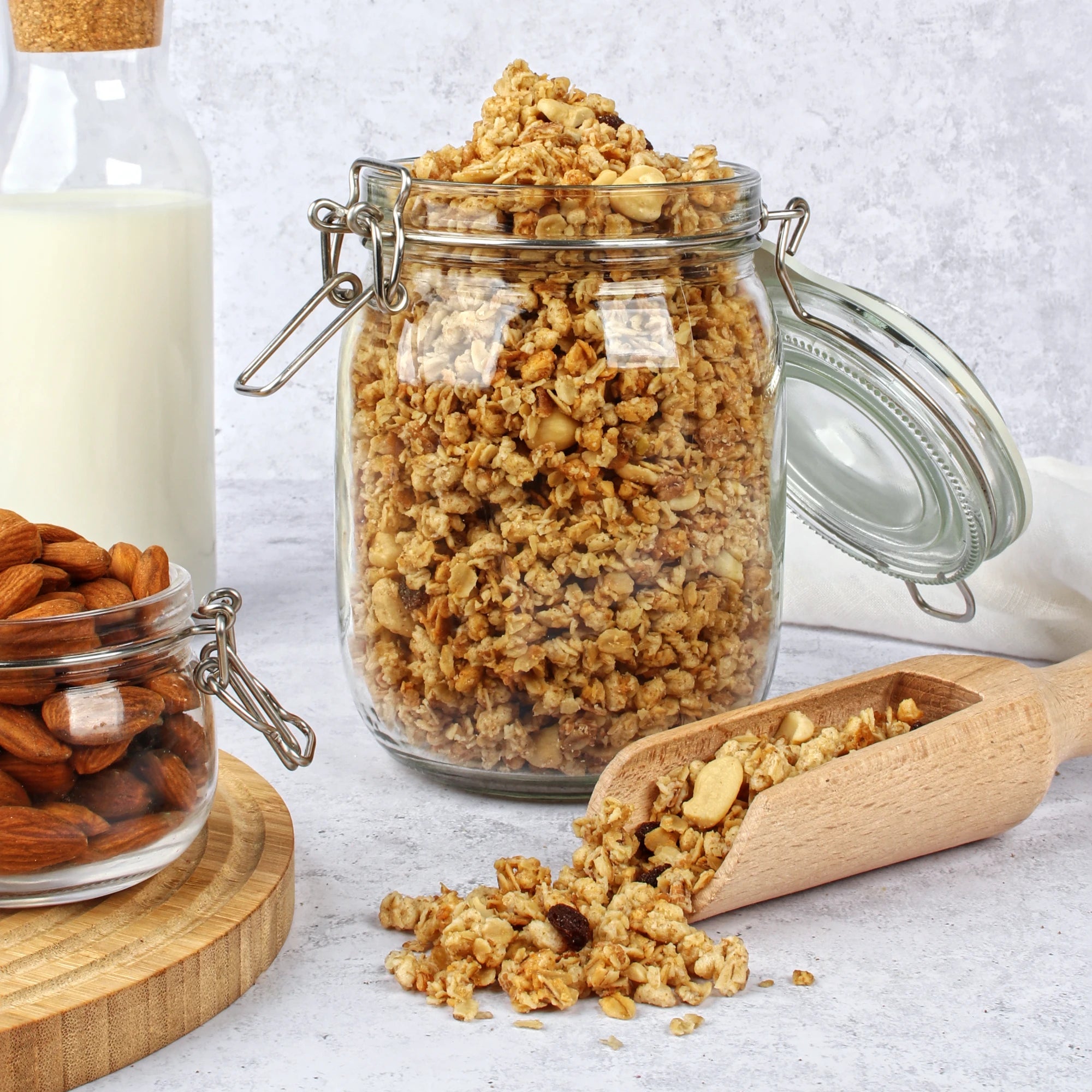 Na zdjęciu pokazano produkt: granola klasyczna.